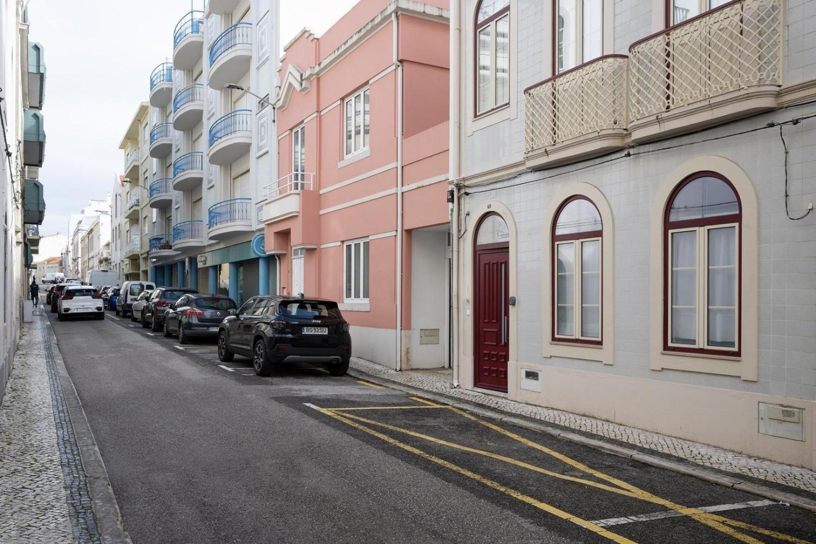 Red Door Flat By Trip2Portugal Apartment Figueira da Foz Exterior photo